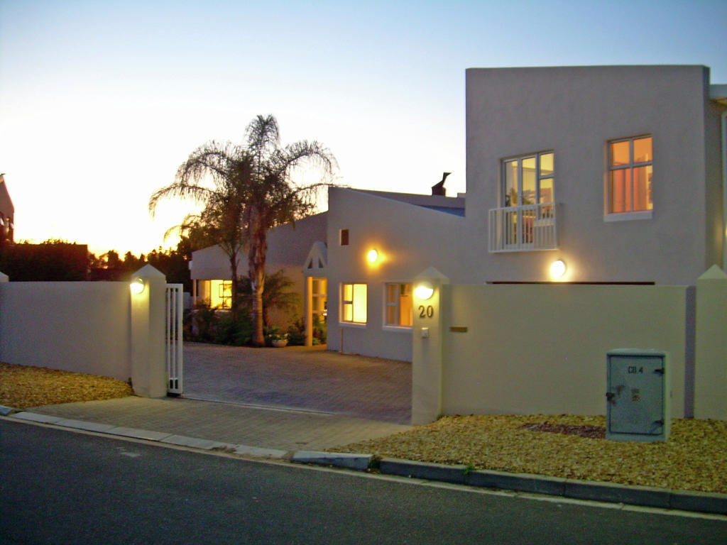Coronata 20 B&B Stellenbosch Eksteriør bilde